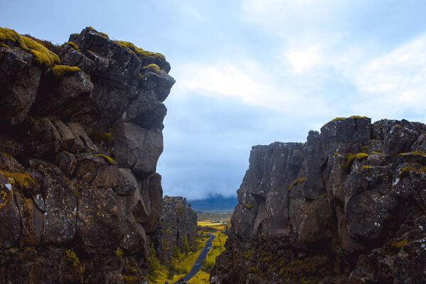 Евразийская и североамериканская тектонические плиты
.