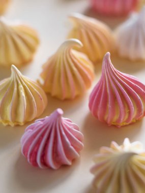 Birçok beze, beyaz arka plan desen.