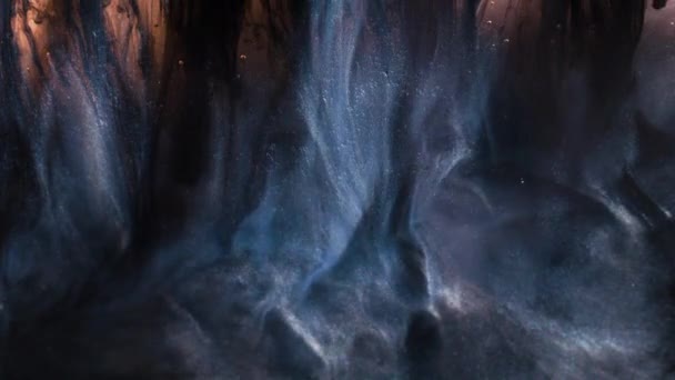 Abstracto b rollo de imágenes remolinos místicos de pintura oscura y clara en el agua — Vídeo de stock