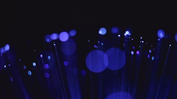 Niebieskie świecące streszczenie tła, koncepcja cyfrowego połączenia światłowodowego. — Wideo stockowe