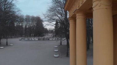 St. Petersburg 'un Moskova bölgesindeki Zafer Parkı, Central Caddesi' nin en üst manzarası.,