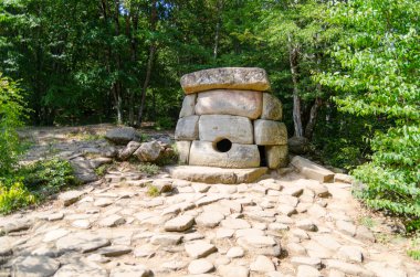 Dolmen Zhane Nehri Vadisi, Rusya Federasyonu