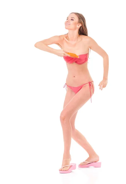 Mädchen posiert im Bikini — Stockfoto