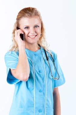 Beyaz kadın doktor