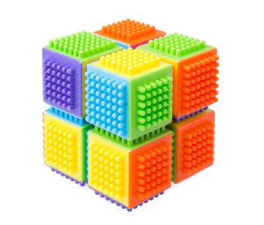 Beyaz arka planda izole edilmiş çocuk oyuncakları