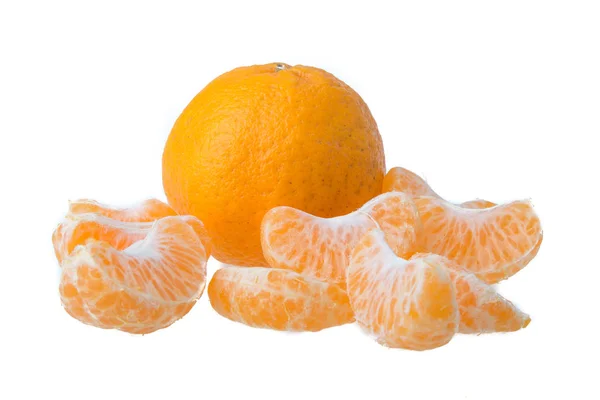 Tangerine orange på vit bakgrund — Stockfoto