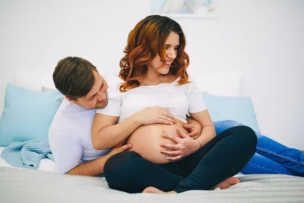 The pregnant woman. — Stock Photo, Image