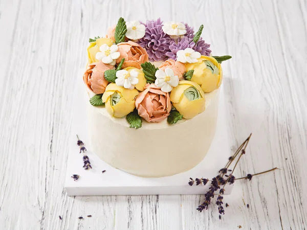 Bruiloft Feestelijk Verjaardagstaart Met Rozenbloemen Valentijnsdag Mother Day Verjaardag Cake Stockafbeelding