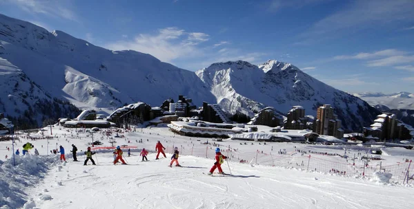 Ski school descends to the Portes du Soleil