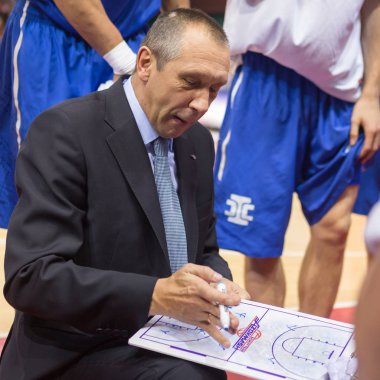 M.ö. Azovmash koçu Sergiy Zavalin