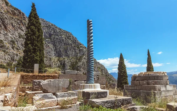 Columna Serpiente de Plataea - Delphi - Grecia — Foto de Stock