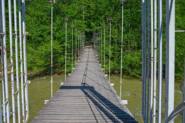 El puente colgante —  Fotos de Stock