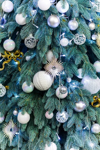 Christmas tree and Christmas decorations close up — Stock Photo, Image