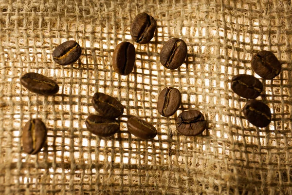 Primer Plano Grano Café Fresco Fondo Del Saco Arpillera — Foto de Stock