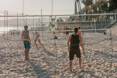 Nice, Provence / Fransa - 28 Eylül 2018: Amatör plaj voleybolu müsabakaları