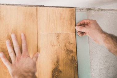 Kaplamaları kilit takarak yerleştirmenin kuralları ve sırları - resimlerde teknoloji