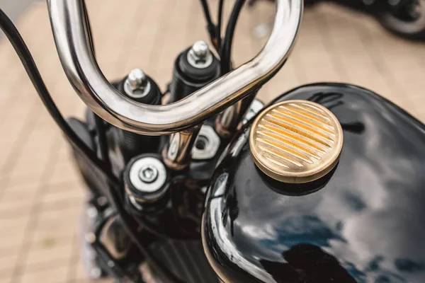 Bicicleta Vintage Tanque Gas Acero Negro Con Una Cubierta Bronce —  Fotos de Stock