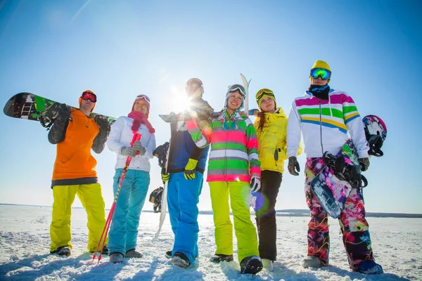 Inverno estação de esqui — Fotografia de Stock