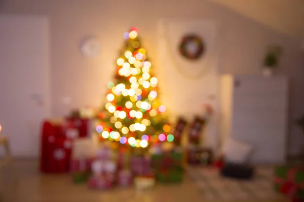 Albero di Natale con regali — Foto Stock