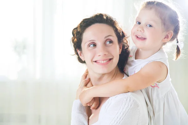 Mutter und Tochter — Stockfoto