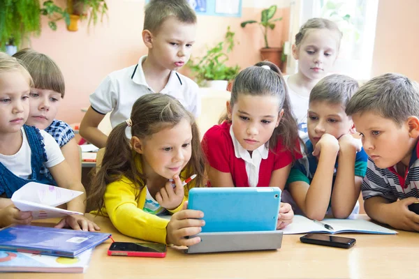 Kinderen van basisschool — Stockfoto