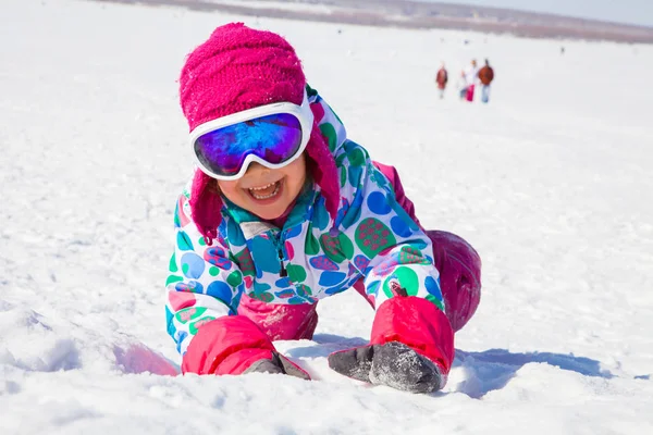 Kinderen in de winter — Stockfoto