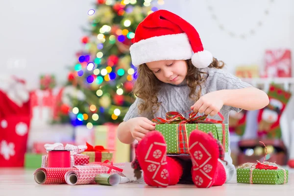 Girl in christmas day — Stock Photo, Image