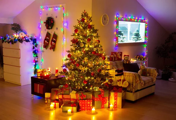 Natale decorato a casa — Foto Stock