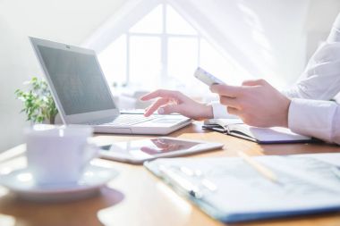 office, işkadını eser