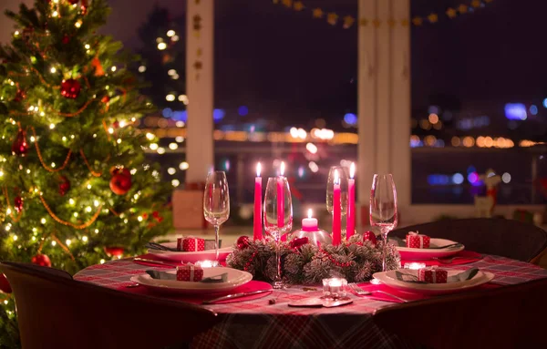 Weihnachten zu Hause dekoriert — Stockfoto