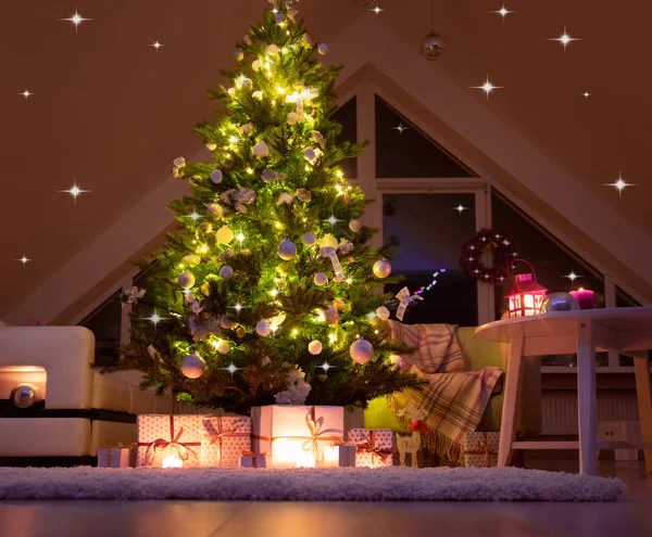 Weihnachten zu Hause — Stockfoto