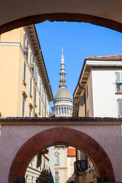 Kopule baziliky San Gaudenzio, Novara — Stock fotografie