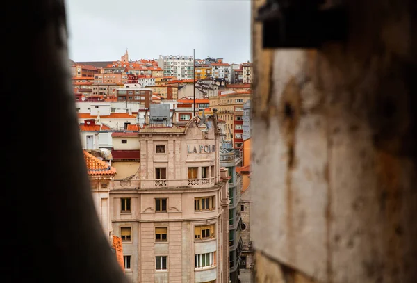 Vista del edificio típico de Santander — Foto de Stock