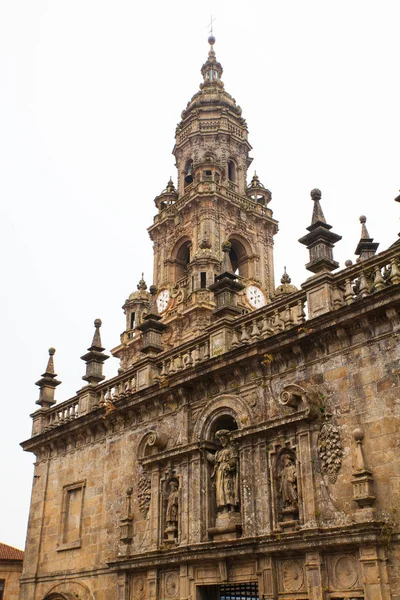 Blick auf den Glockenturm der Kathedrale von Antiago — Stockfoto