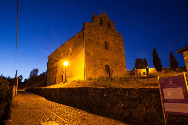 Kostel Santiago, Villafranca del Bierzo — Stock fotografie