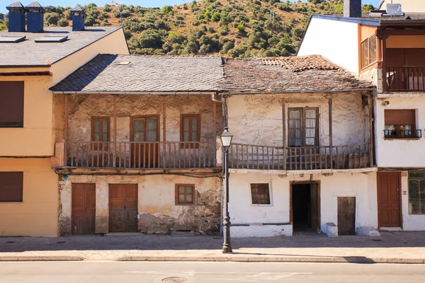 Casas antigas de Villafranca del Bierzo — Fotografia de Stock