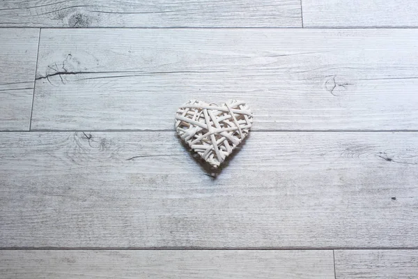 Coração em madeira — Fotografia de Stock