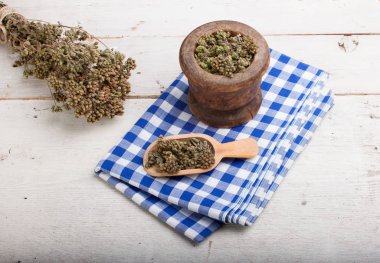 Kurutulmuş kekik ot 