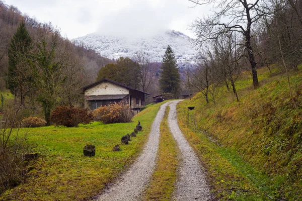 Percorso in campagna — Foto Stock