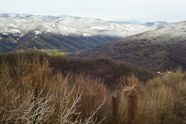 Slovenian mountains covered by snow — Stock Photo, Image