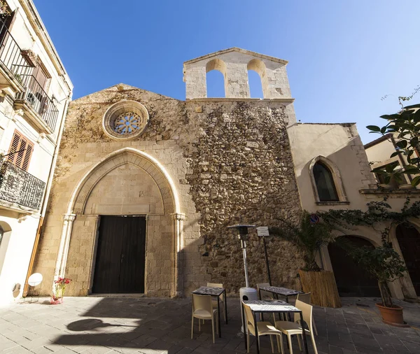 Weergave van de kerk van San Giovanni Battista, Ortigia — Stockfoto