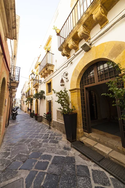 Portal del baño judío, ortigia , — Foto de Stock