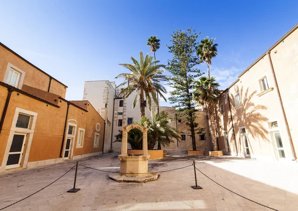 Museo del papiro, Ortigia — Foto de Stock