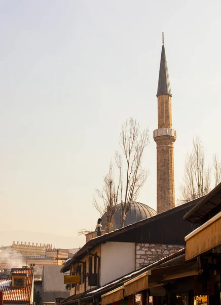 View of the Bascarsijska Dzamija minaret, Sarajevo — Stock Photo, Image