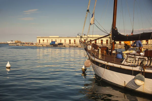 Sailboat parked in the Trieste pier — Stock Photo, Image