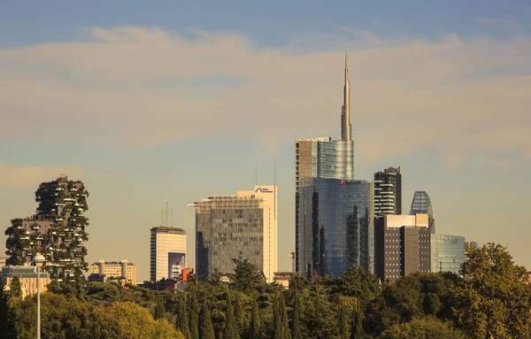 De nieuwe skyline van Milaan — Stockfoto