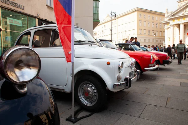 Fiat 500 Vintage Aracın Ulusal Günü 'nde ortaya çıktı, — Stok fotoğraf