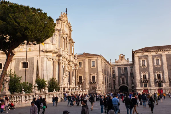 Zicht op barokke St. Agata kerk, Catania — Stockfoto