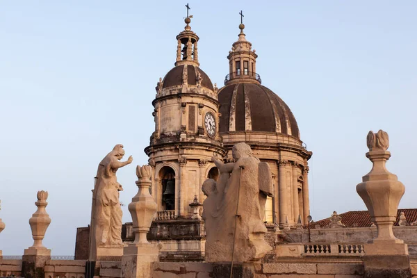 Draufsicht auf die St.-Agata-Kirche, Catania — Stockfoto