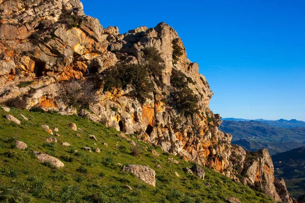 Uitzicht op het typisch Siciliaanse platteland — Stockfoto